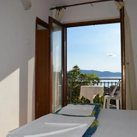 Jozo Apartment Gradac (Split-Dalmatia)