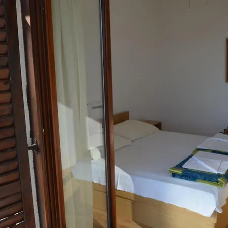 Jozo * Gradac (Split-Dalmatia)